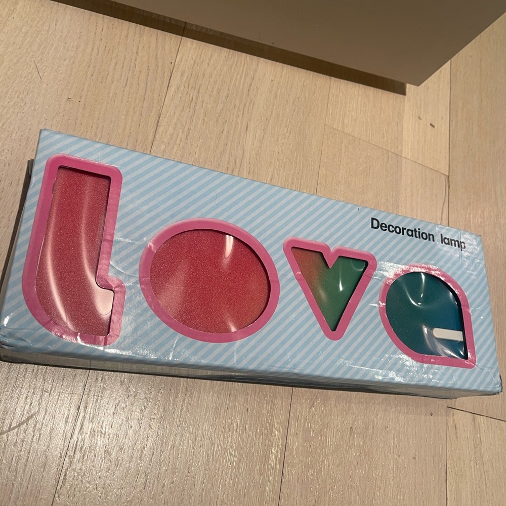 Love led light